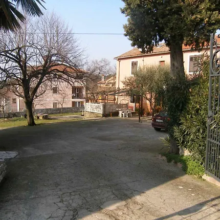 Appartamento Cozy 4 Person Marija Rovigno